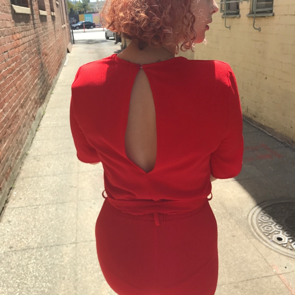 Red jumper - Picture 3 of 5